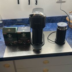 Nespresso Coffee Maker With Milk Frother 