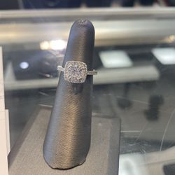 14K Gabriel&Co Diamond Ring