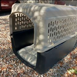 Large Dog  Kennel In Brand New Condition W