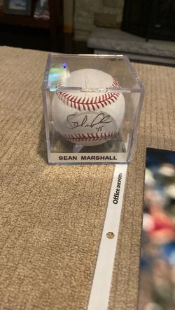Sean Marshall Autographs