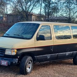 1995 Ford E-150