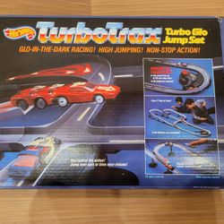 Vintage 1986 Hot Wheels Turbo Trax