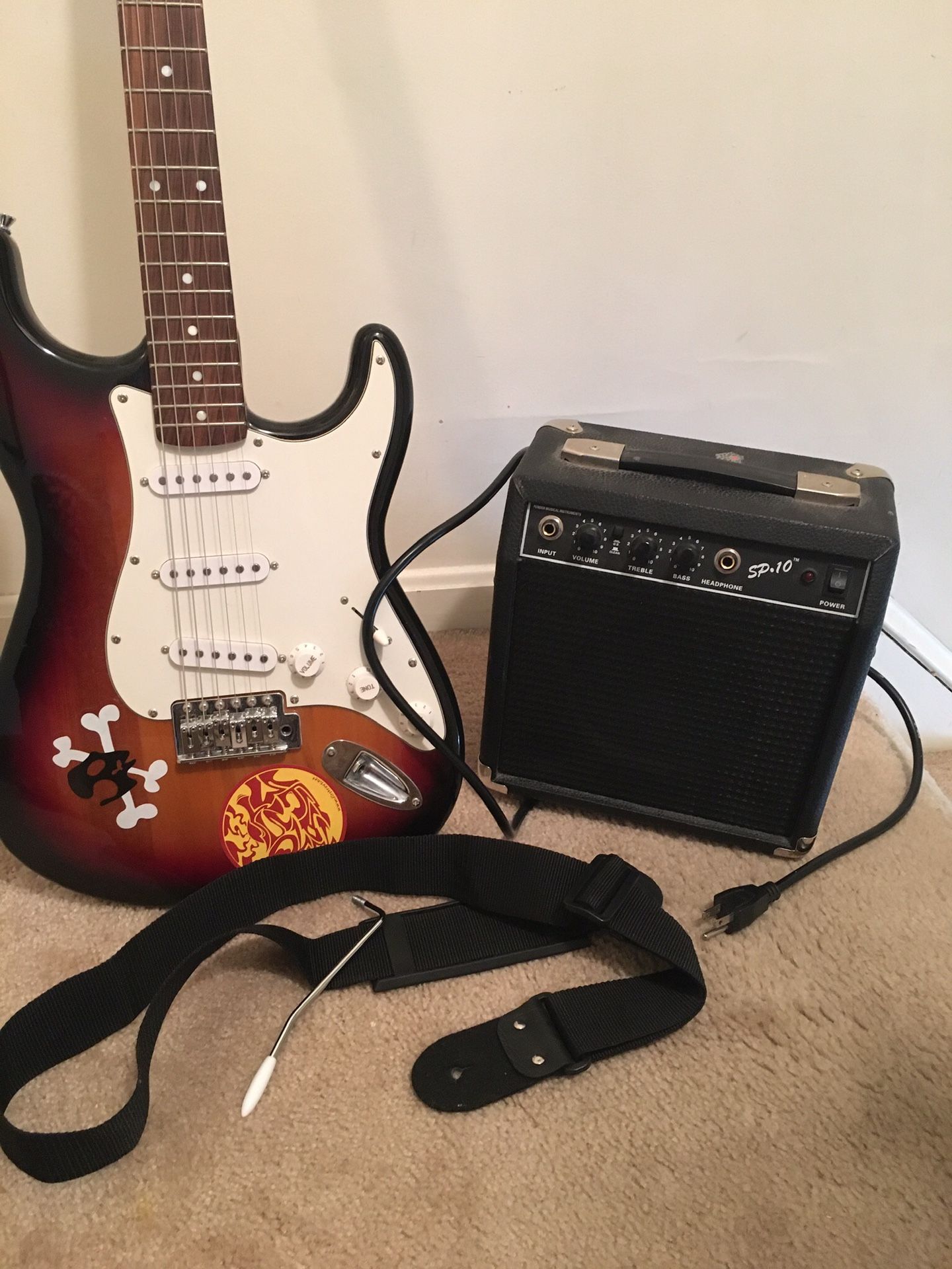 Starcaster Fender electric guitar + amp