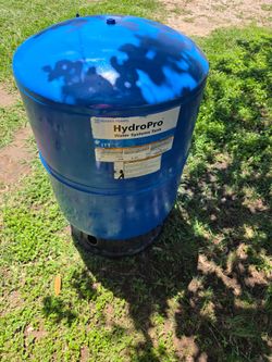 45 gallon Bladder Tank