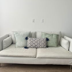 Grey Couch Includes Pillows 