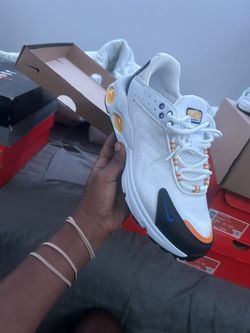 Nike Air Max TW SIZE 7