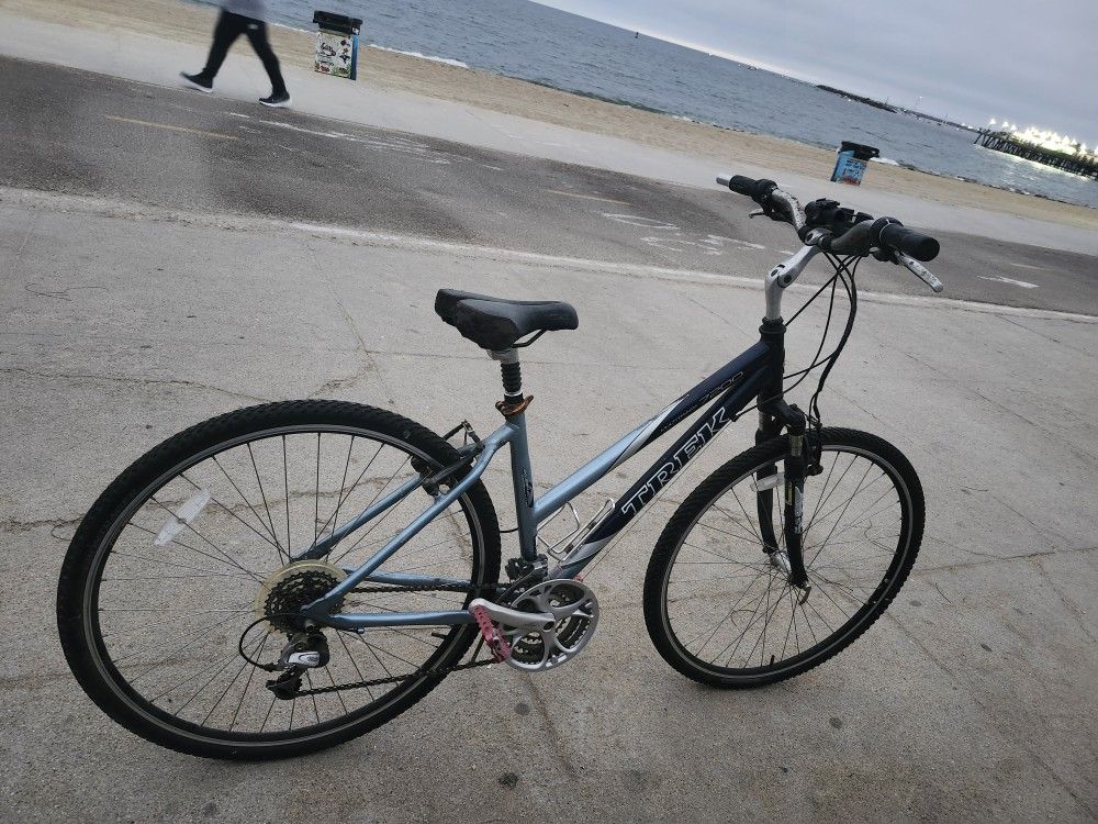 schwinn men's high timber bicycle Amazon.com : Schwinn High Timber AL Mountain Bike for Youth Boys Girls,  20-Inch Wheels, 7-Speeds, Front Suspension, Aluminum Frame and Alloy Linear  Pull Brakes, Teal : Sports & Outdoors