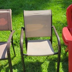 6 Outdoor Chairs