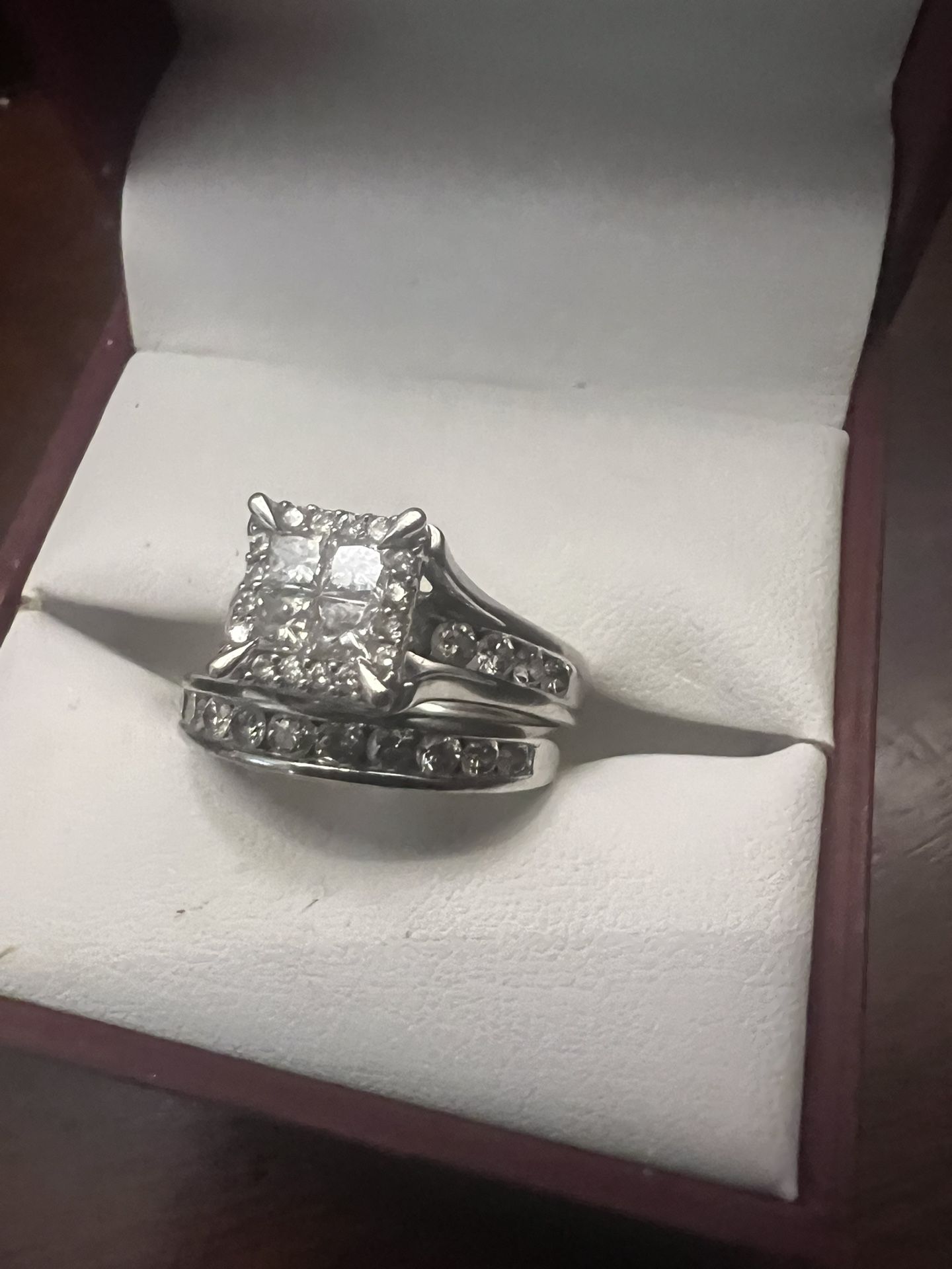 Wedding Set never used 2 Carat White Gold