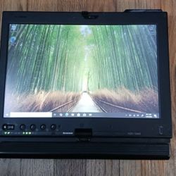 Lenovo Touchscreen Thinkpad Tablet X201 Intel Core i7 Windows Professional 64 Bit OS 