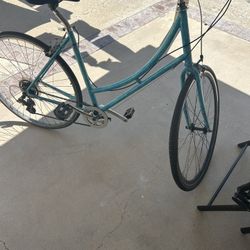 Seafoam California Cruiser Bike