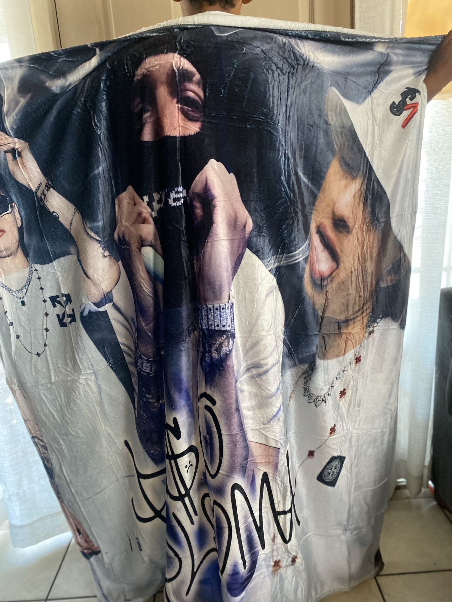 Peso Pluma Blanket