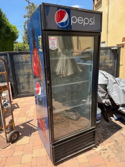 Used Pepsi True Commercial Glass Door Refrigerator Merchandiser – Working Condition