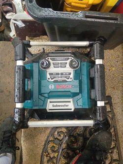 BOSCH everything job site box subwoofer