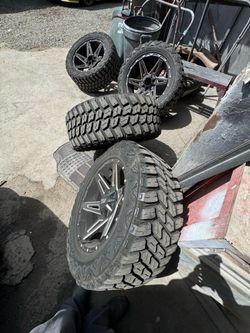 Off road tires and wheels
