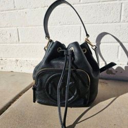 Black Michael Kors Bucket Purse