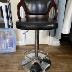 Barstool
