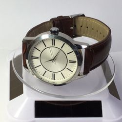 MEN’S BLACK LEATHER WRIST WATCH WORKS FINE 