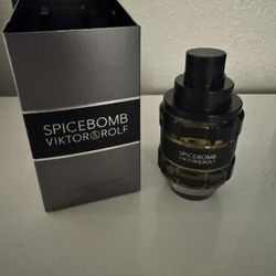 Victor&Rolf Spicebomb Cologne