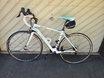 Bianchi Infinito CV Ultegra