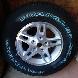 2001. Brand New Cherokee One Well And Tire