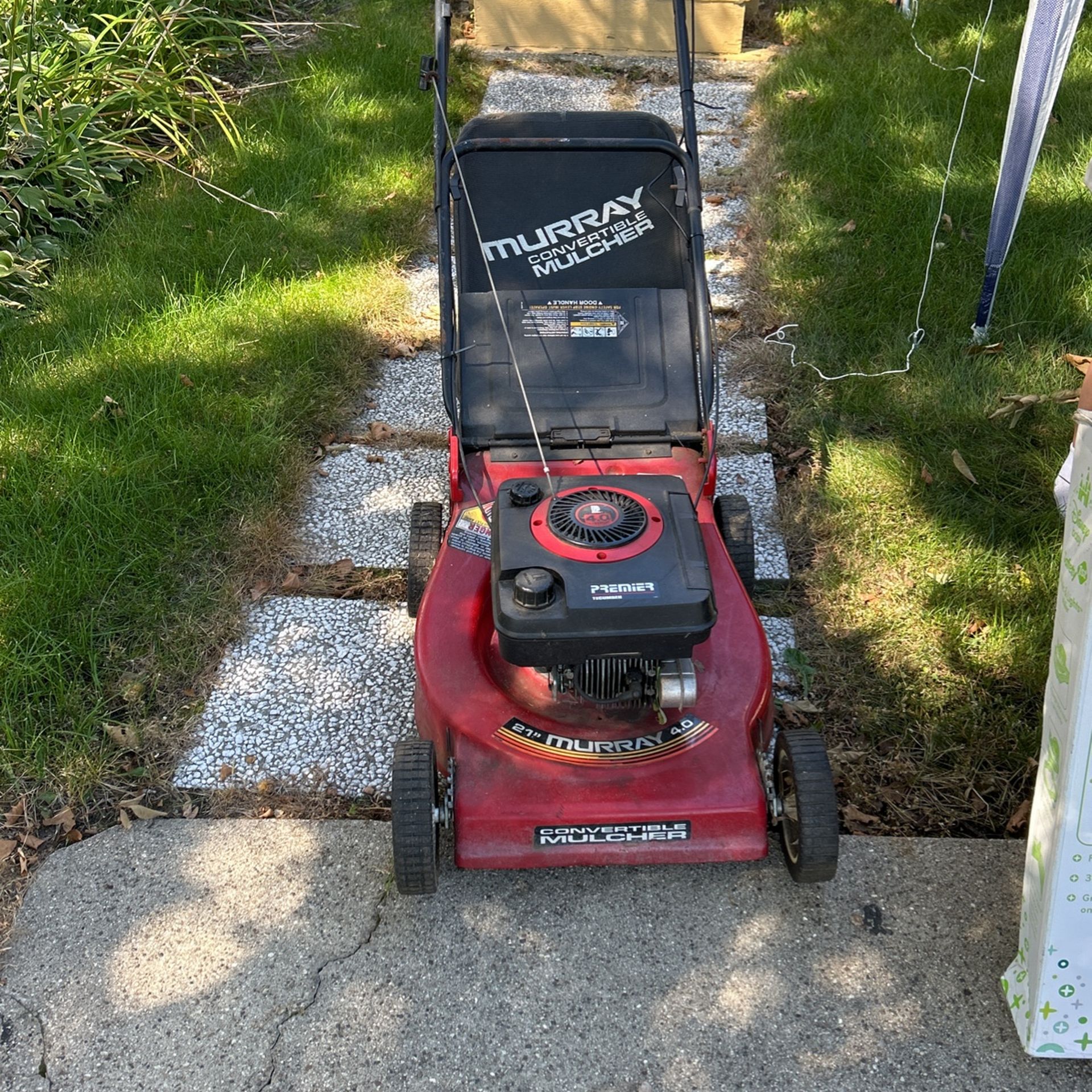 Murray 4.0 Lawn Mower for Sale in Chicago IL OfferUp