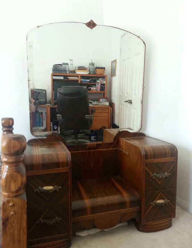 Antique 1920's Art Deco Waterfall vanity with mirror, Dresser desk