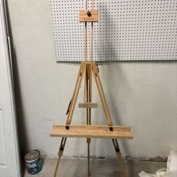 Paint Easel - Mont Marte