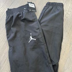 BOYS JORDAN JOGGER PANTS - Large 