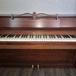 Wurlitzer Uprigth Piano With Bench