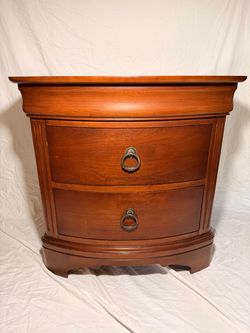 Wood Nightstand/End Table