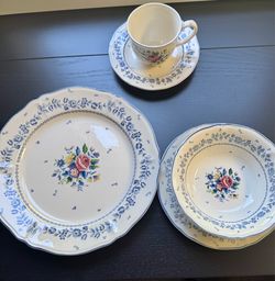 Flower Garden China Dinnerware Set