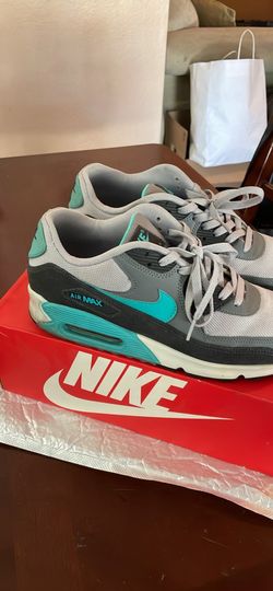 LIKE NEW Nike Air Max 90 Essential in the Wolf Grey and Hyper Jade colorway featuring bright teal accents 11 Men