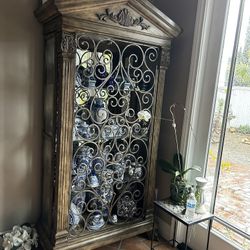 Display Case Items Inside Not Included