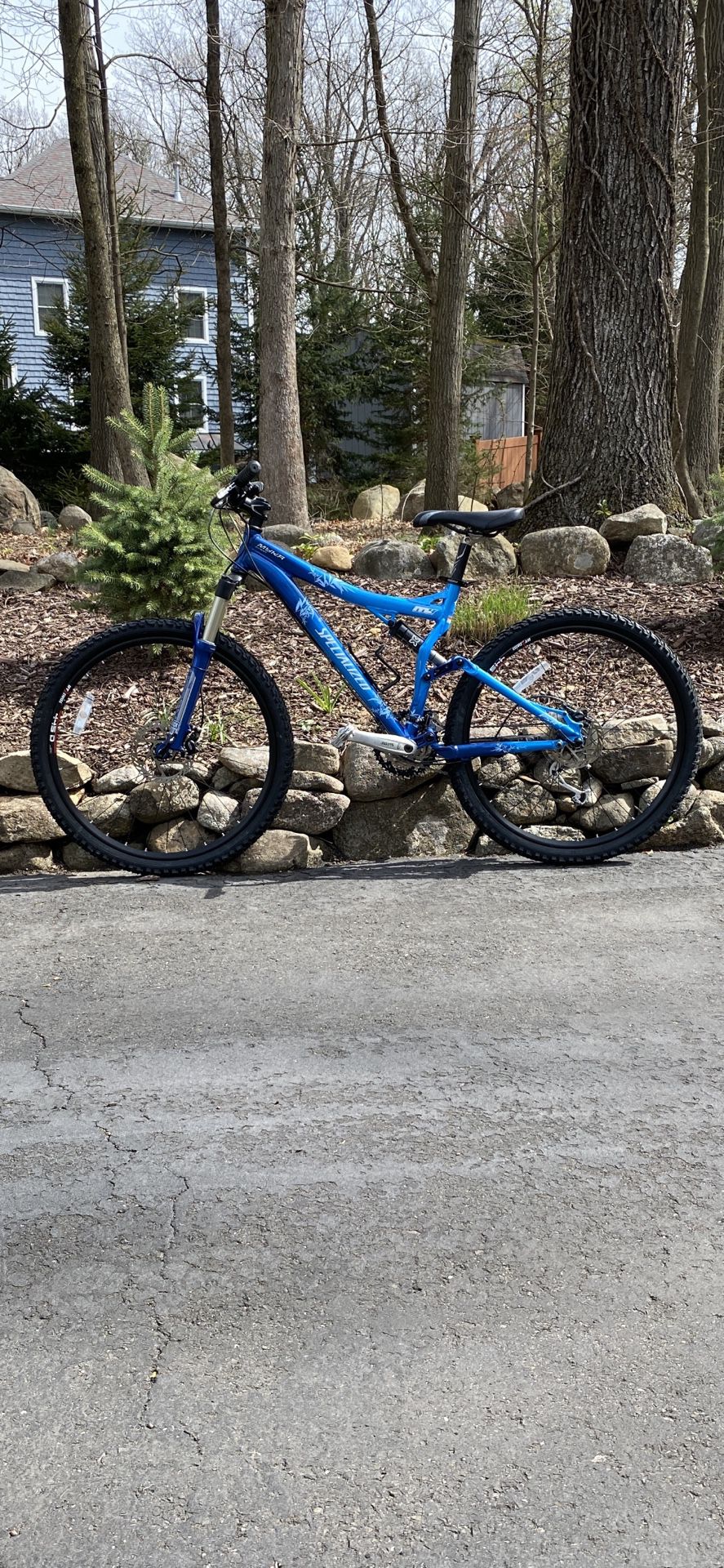 26” Specialized Myka Expert FSR Full Suspension Mountain Bike Pristine Like New Condition
