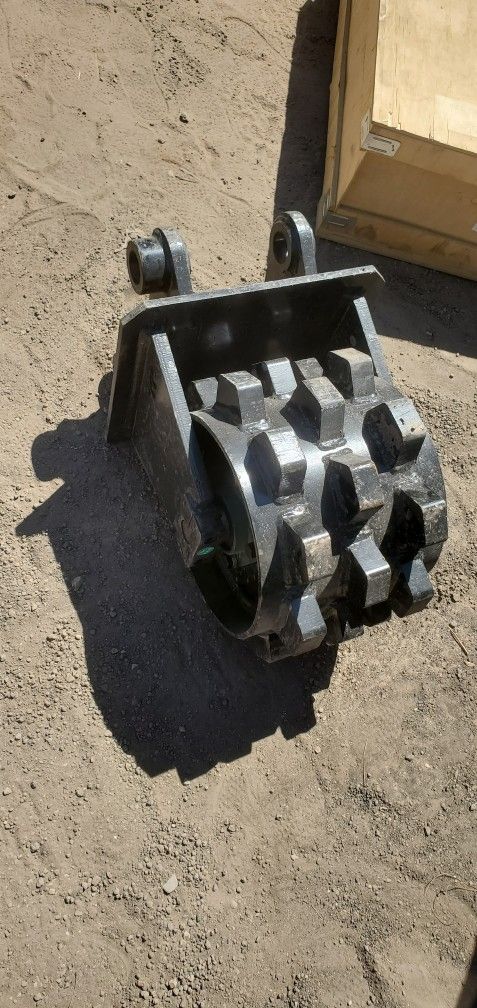 Sheep Foot Compactor 