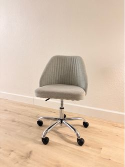 Desk chair