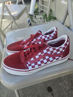 Vans (Youth 4)