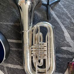 Tuba