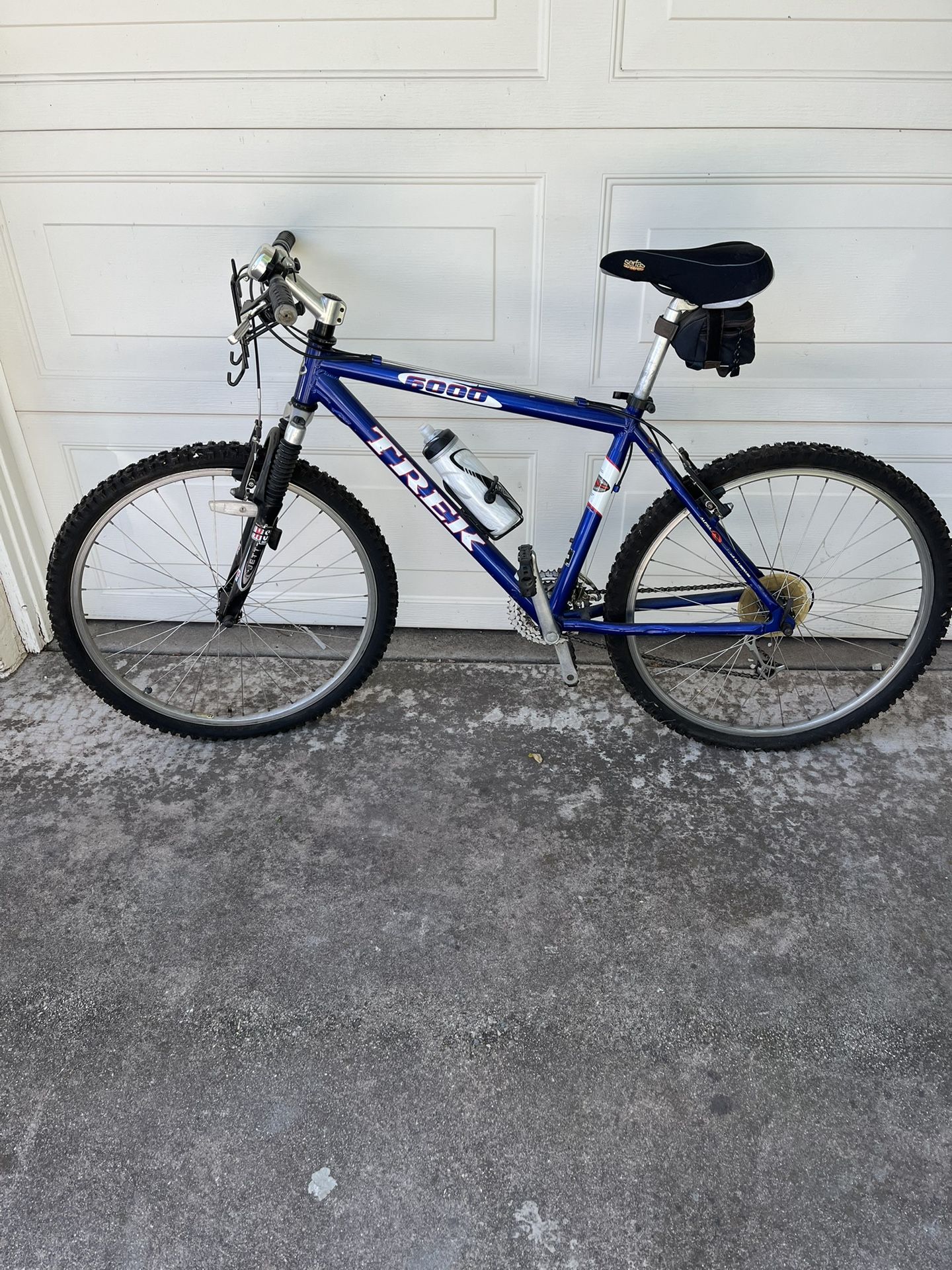 Trek 6000 Mountain Bike 