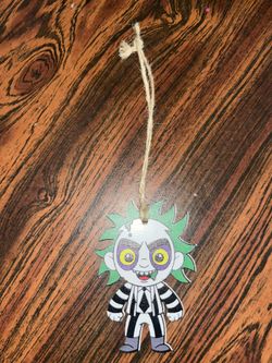 Horror Ornaments-beetlejuice/ Slender Man