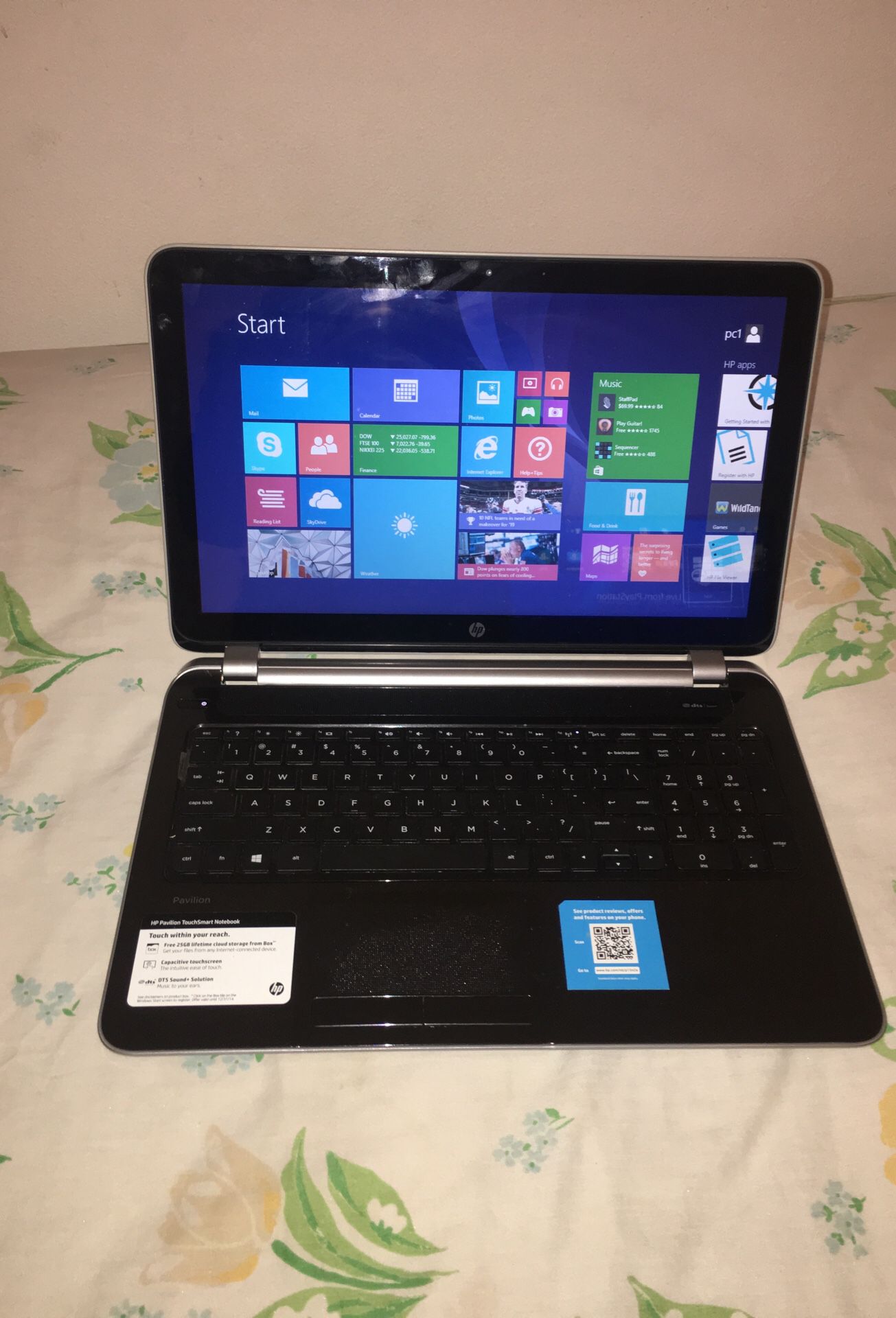 HP Pavilion TouchSmart Notebook -free 25GB lifetime cloud storage from box -capacitive touchscreen -DTS sound+solution