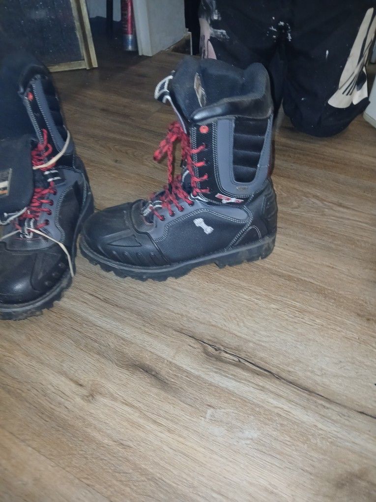 Motor Fist Size 12 Snow Mobile Boots