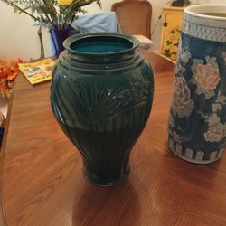 Green Vase Vintage 18 inches 40.00