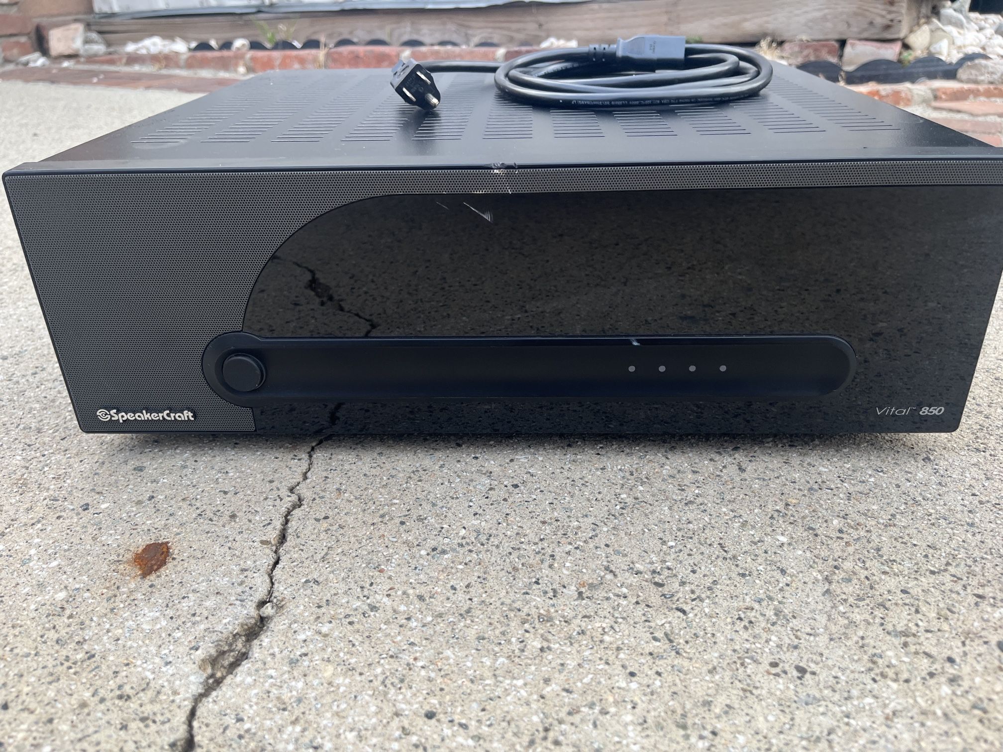 Speakers Craft Vital850 Speaker Amplifier
