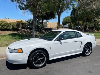 2001 Ford Mustang