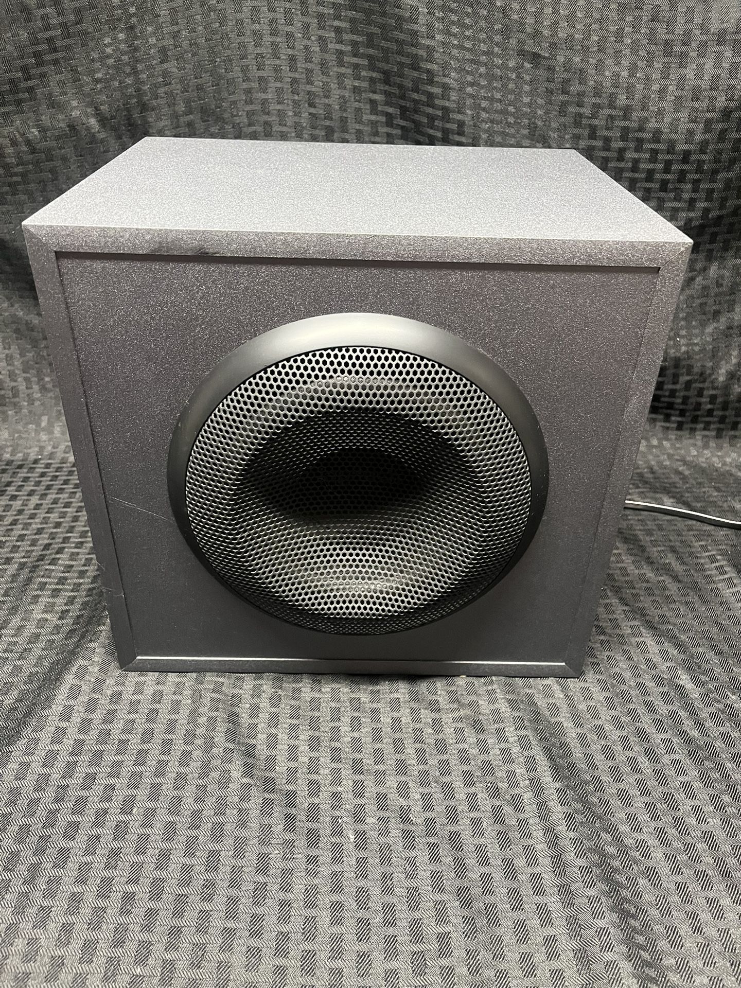 Logitech Z625 Powerful THX Gaming Speaker (Subwoofer Only)