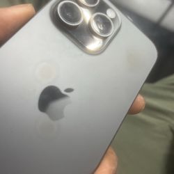 iPhone 15 Pro Max 256 Factory Unlocked