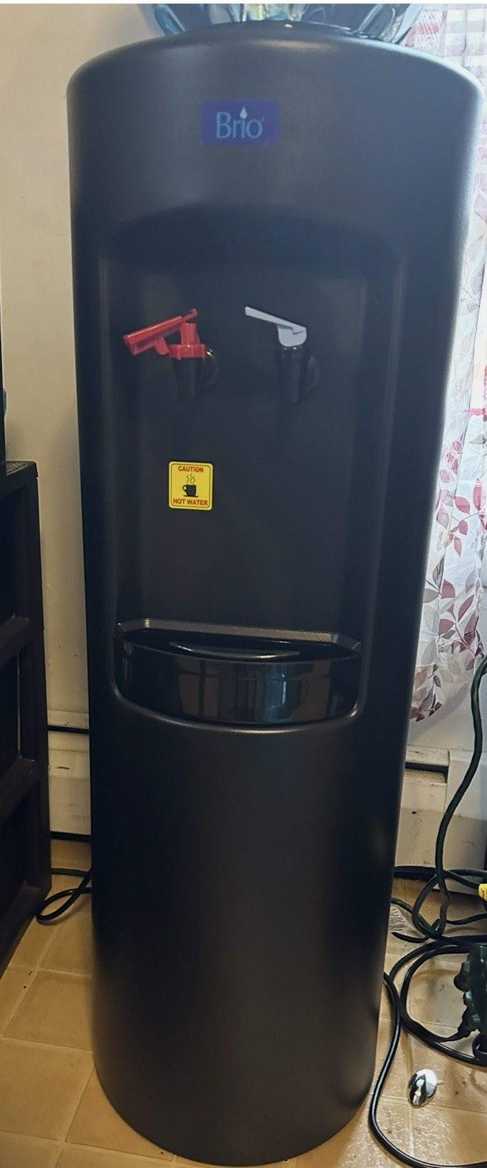Brand New Hot/cold Water Dispenser 
