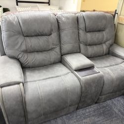 Sofá Recliners , Loveseats, Livingroom Sets ,cup holders,etc 
